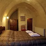 Gedik Cave Guest house