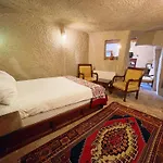 Gedik Cave Guest house 4*