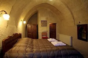 Gedik Cave Guest house