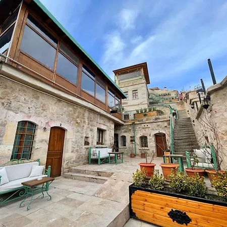 Gedik Cave Guest house