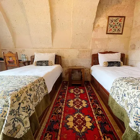 Gedik Cave 4*