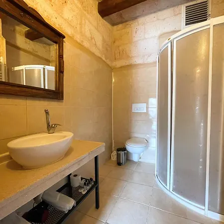 Guest house Gedik Cave