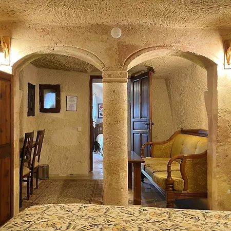 Gedik Cave Guest house 4*