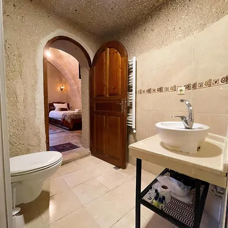 Gedik Cave Guest house 4*