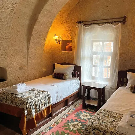 Gedik Cave Guest house