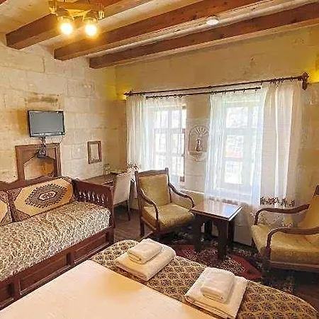 Gedik Cave 4*