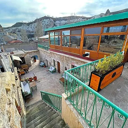 Gedik Cave 4*