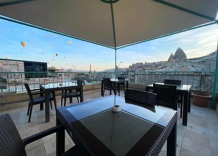 格迪克洞穴酒店 4*